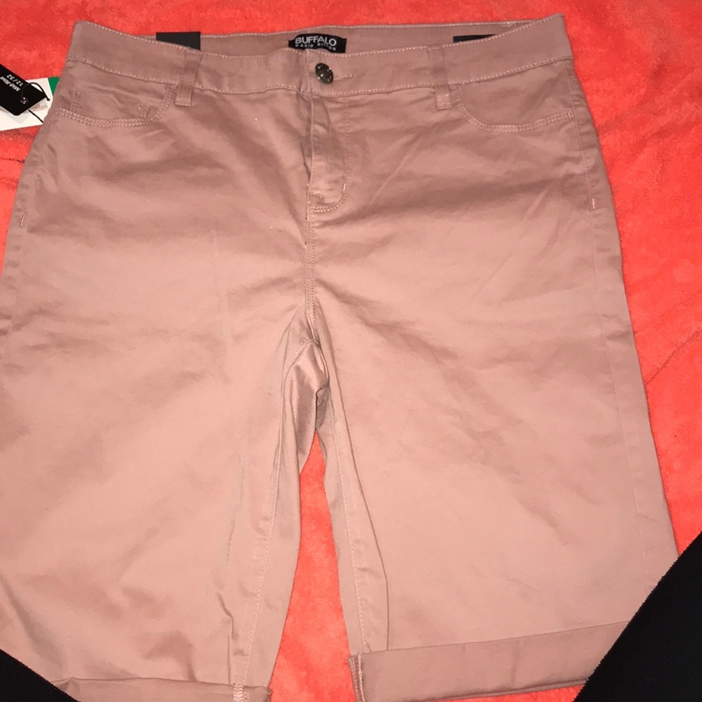 Light pink capris